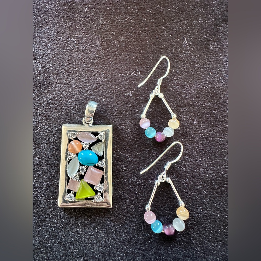 Multicolor Gemstone Pendant and Earrings Set